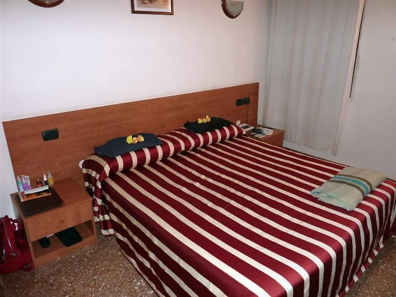 ונציה Hotel Bartolomeo